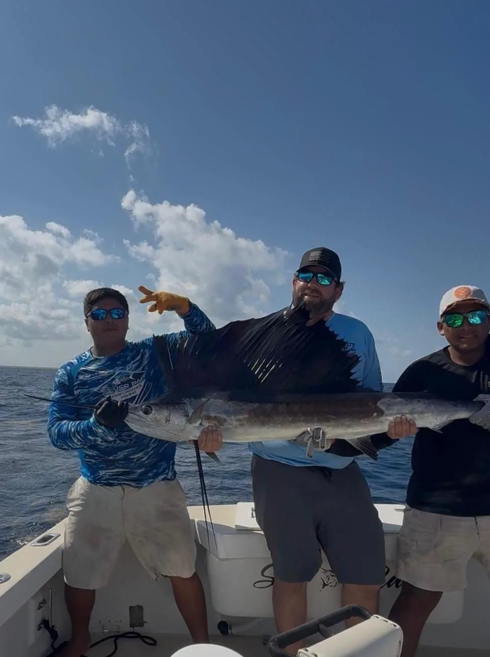 Deep sea fishing charter aboard Sea Candy, Cozumel